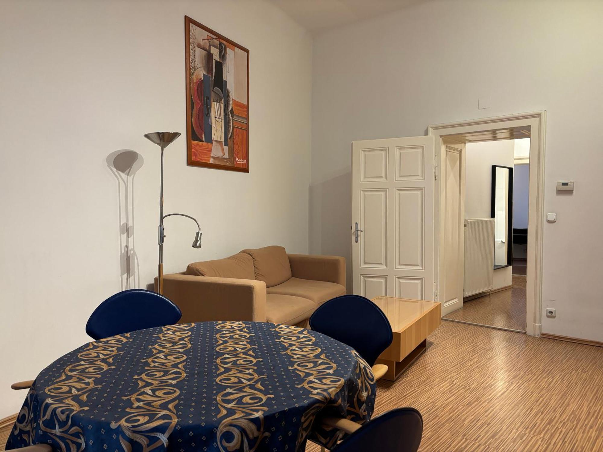 Carlton Suites Vienna Exterior photo