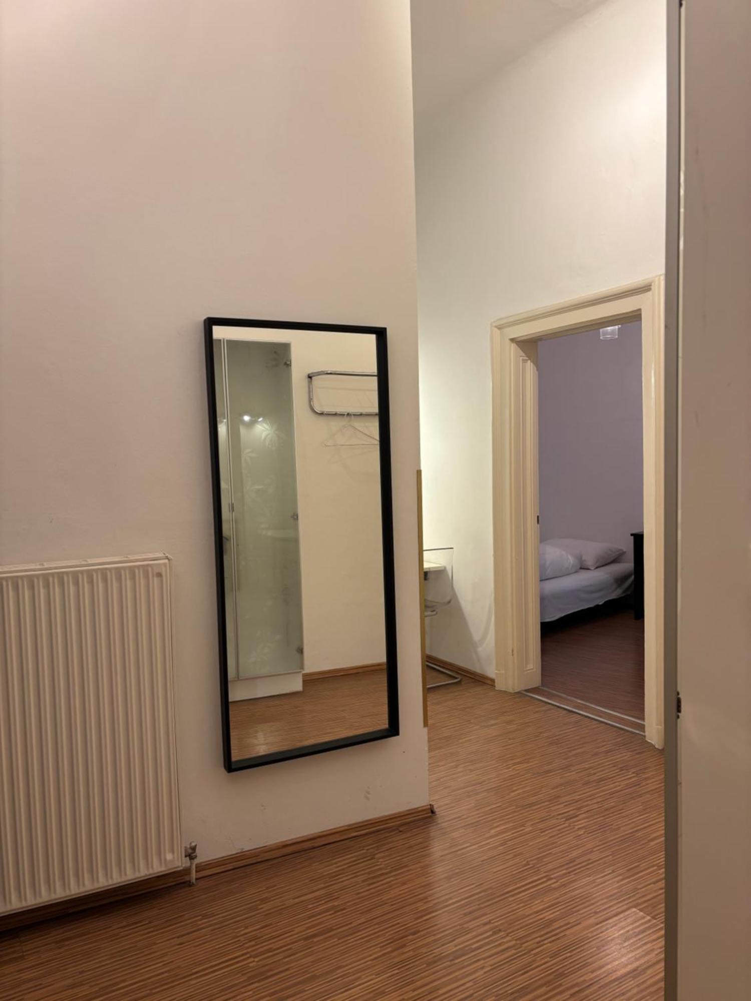 Carlton Suites Vienna Exterior photo