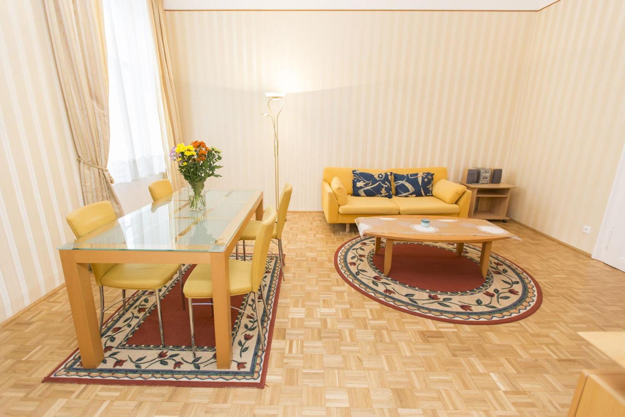 Carlton Suites Vienna Exterior photo